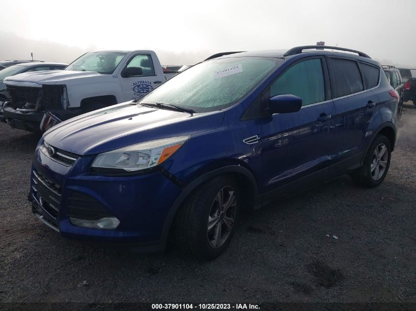 2015 FORD ESCAPE SE - 1FMCU9G93FUB09091