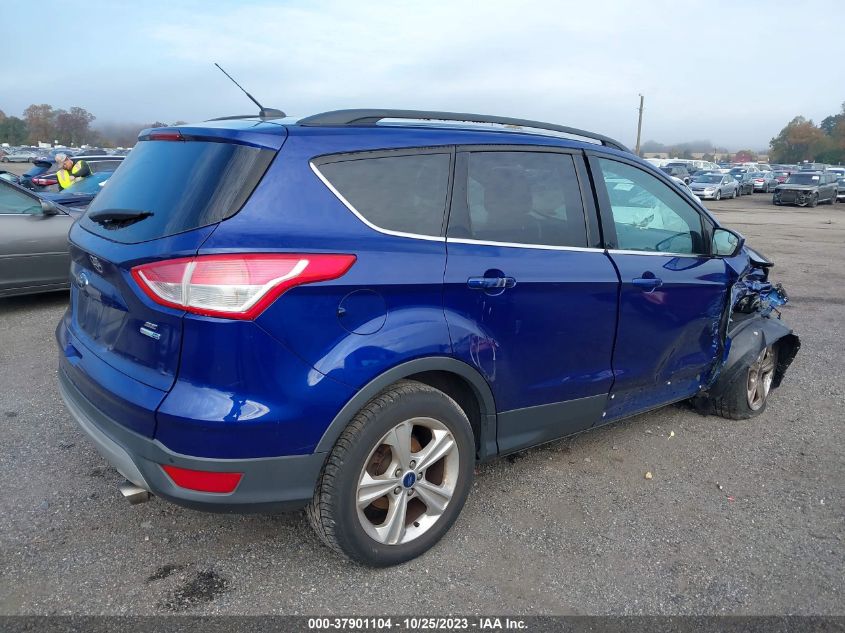 2015 FORD ESCAPE SE - 1FMCU9G93FUB09091