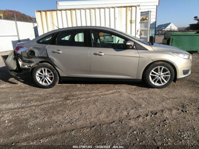 2015 FORD FOCUS SE - 1FADP3F26FL373550