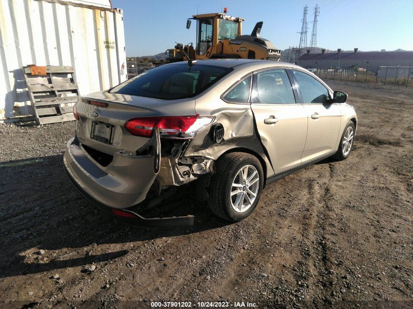 2015 FORD FOCUS SE - 1FADP3F26FL373550