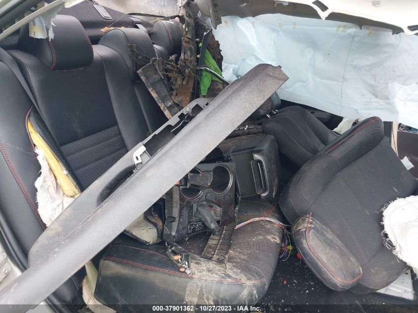 2016 TOYOTA CAMRY LE/XLE/SE/XSE - 4T1BF1FK8GU205327
