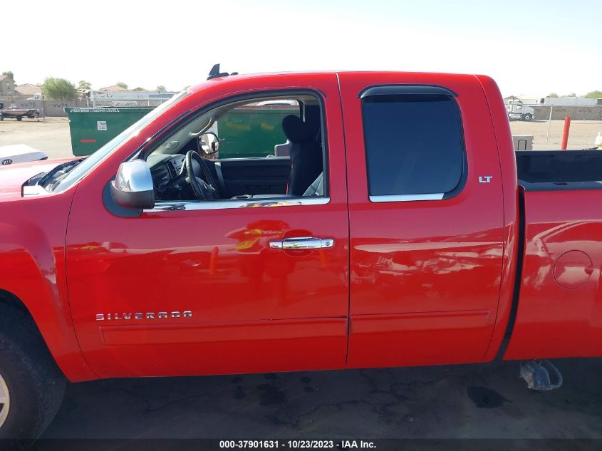 2013 CHEVROLET SILVERADO 1500 LT - 1GCRCSE05DZ115729