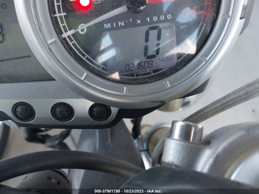 2010 TRIUMPH MOTORCYCLE STREET TRIPLE 675 - SMTD01NE1AJ414588