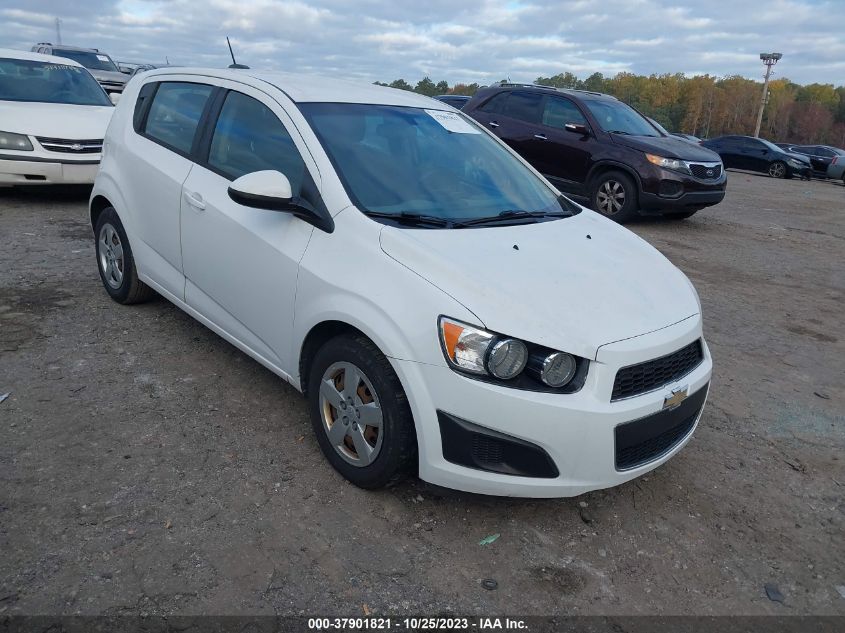 2015 CHEVROLET SONIC LS - 1G1JA6SHXF4159092