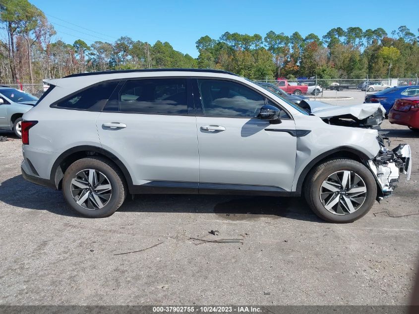 2022 KIA SORENTO EX - 5XYRH4LF9NG140959