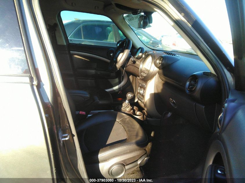 2014 MINI COOPER COUNTRYMAN WMWZB3C56EWR40136