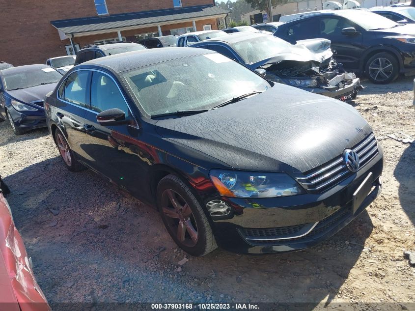2013 VOLKSWAGEN PASSAT SE - 1VWBP7A39DC122749