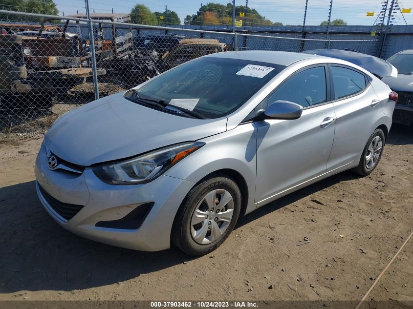 2016 HYUNDAI ELANTRA SE - KMHDH4AE1GU516958