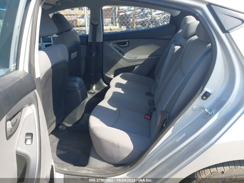 2016 HYUNDAI ELANTRA SE - KMHDH4AE1GU516958