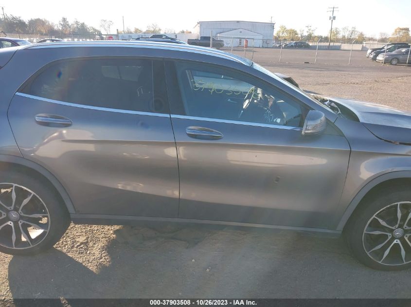 2015 MERCEDES-BENZ GLA 250 WDCTG4GB6FJ175731