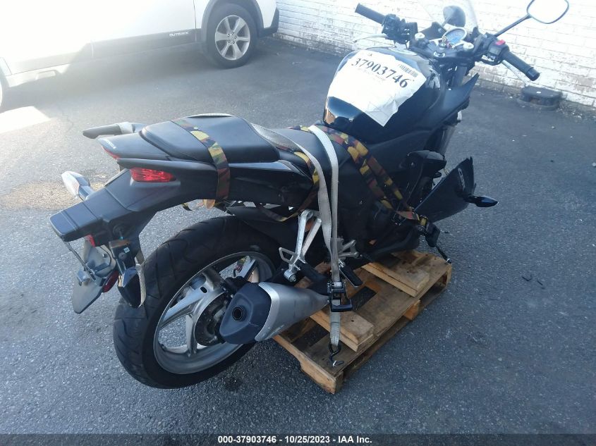 2012 HONDA CBR250 R MLHMC4108C5206010