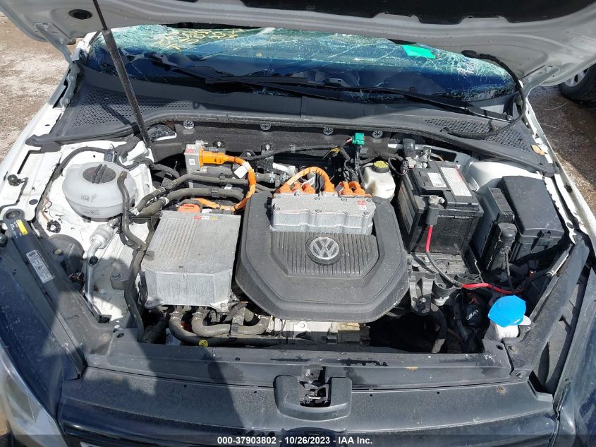 2015 VOLKSWAGEN E-GOLF LIMITED - WVWKP7AUXFW904992