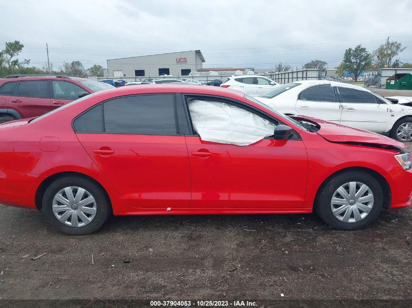 2015 VOLKSWAGEN JETTA 2.0L S - 3VW2K7AJ2FM407162