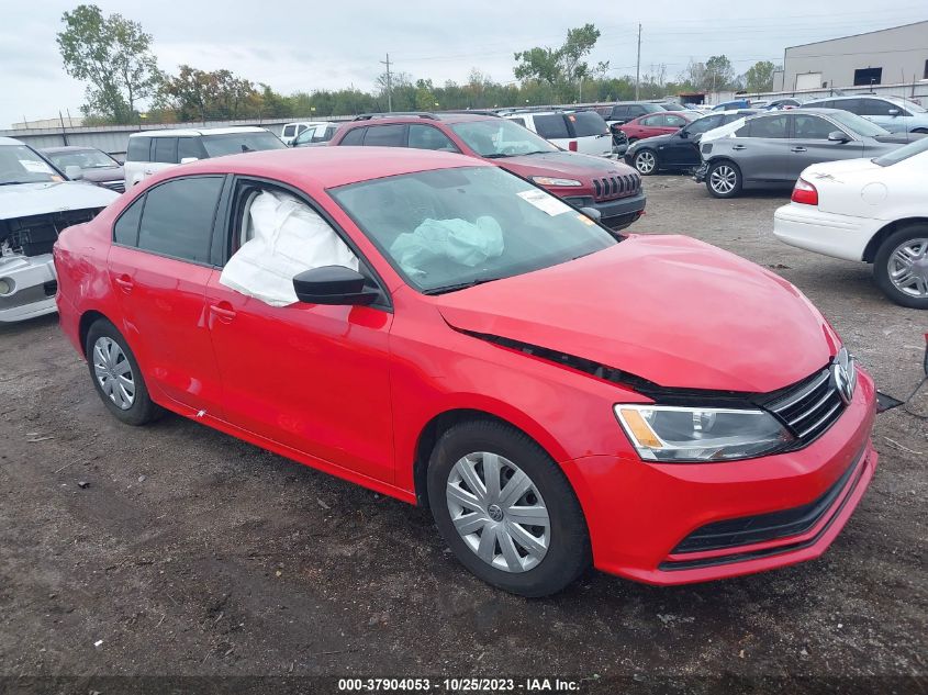 2015 VOLKSWAGEN JETTA 2.0L S - 3VW2K7AJ2FM407162
