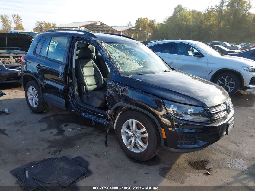 2016 VOLKSWAGEN TIGUAN S - WVGBV7AX0GW009234