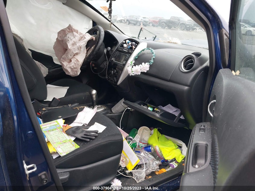 VIN 3N1CE2CP8JL355265 2018 NISSAN VERSA NOTE S/SR/SV