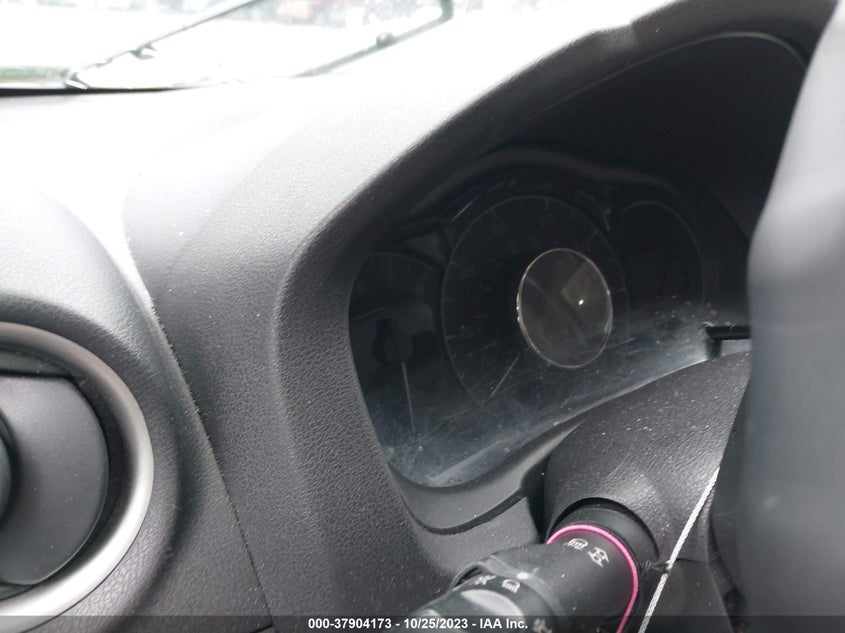 VIN 3N1CE2CP8JL355265 2018 NISSAN VERSA NOTE S/SR/SV
