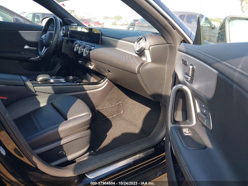 2020 MERCEDES-BENZ CLA CLA 250 WDD5J4GB0LN037953