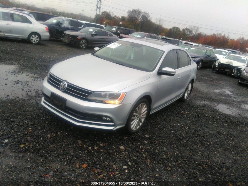 2015 VOLKSWAGEN JETTA SEDAN 1.8T SE 3VWD17AJ7FM232967