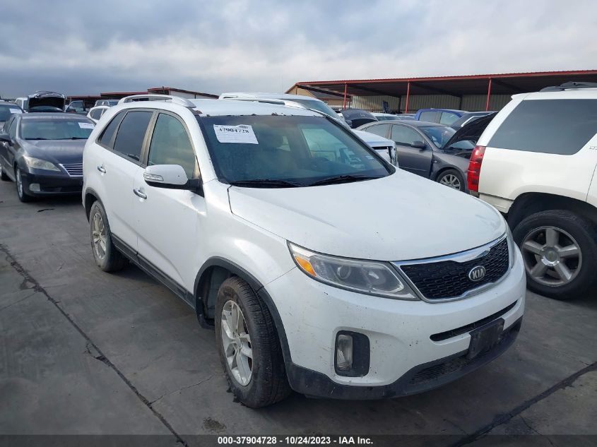 2014 KIA SORENTO LX - 5XYKT4A61EG460599