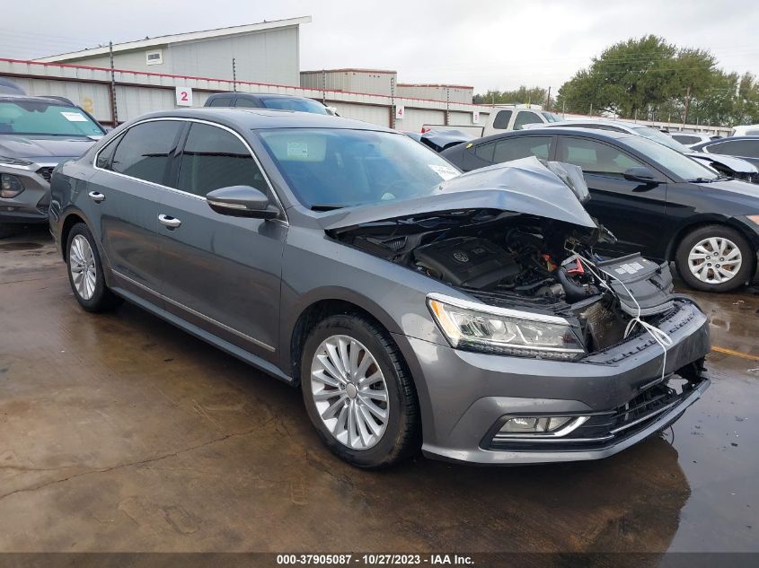 2017 VOLKSWAGEN PASSAT 1.8T SE - 1VWBT7A39HC079127