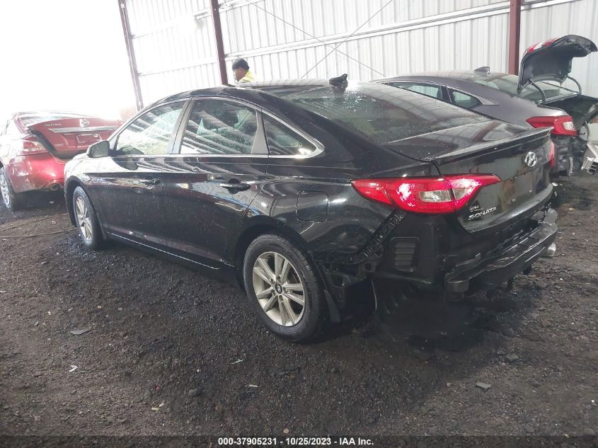 2015 HYUNDAI SONATA 2.4L SE - 5NPE24AF1FH225825