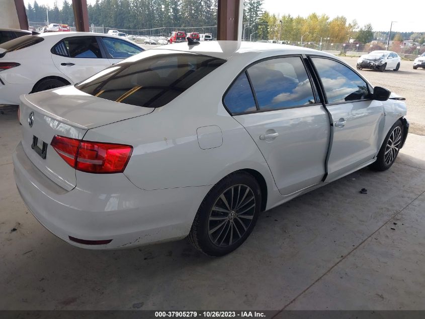 2015 VOLKSWAGEN JETTA SEDAN 1.8T SPORT 3VWD17AJ5FM223183