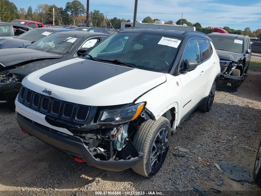 VIN 3C4NJDDB9KT722028 2019 JEEP COMPASS TRAILHAWK