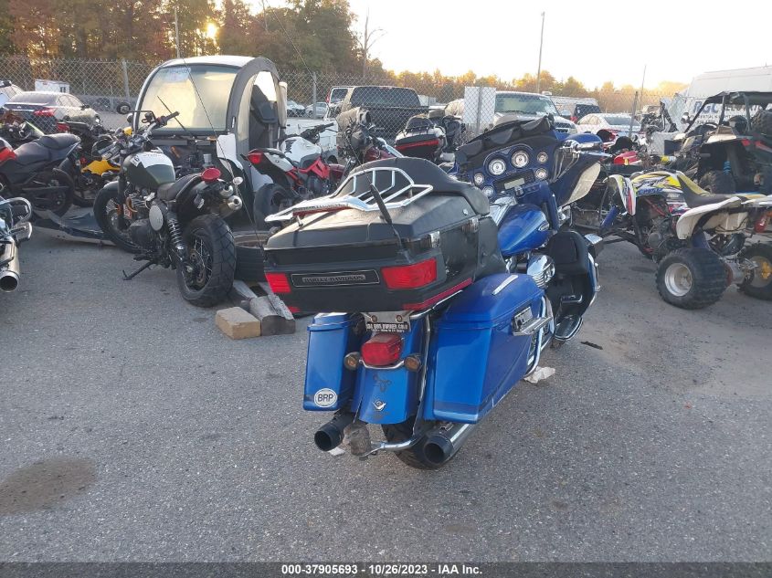 2007 HARLEY-DAVIDSON FLHTCUSE - 1HD1PR8107Y952170