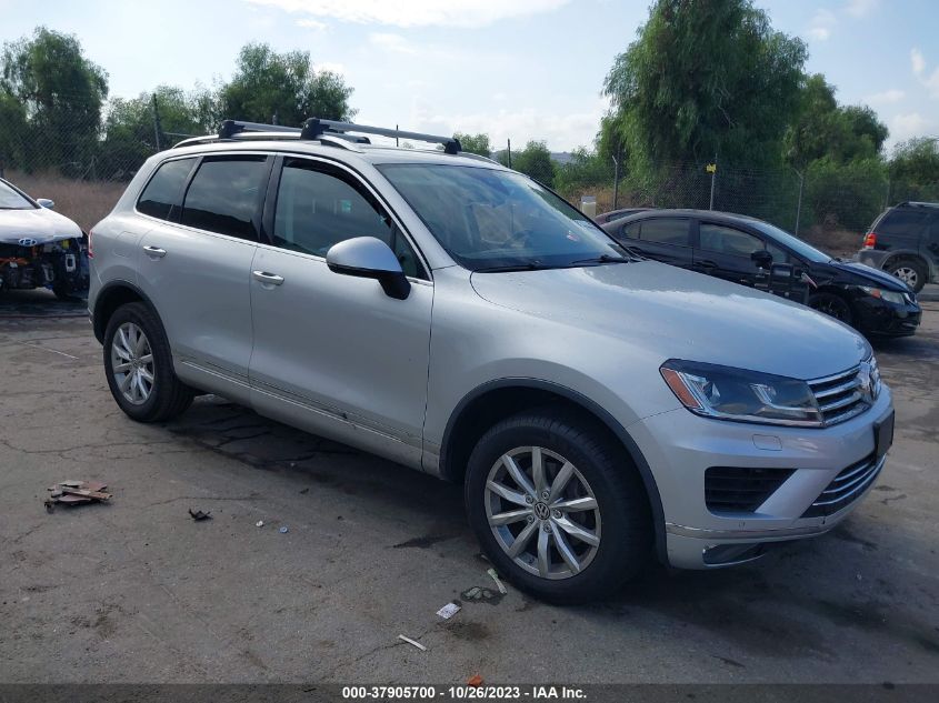 WVGEF7BP4HD001787 VOLKSWAGEN TOUAREG SPORT W/TECHNOLOGY 2017