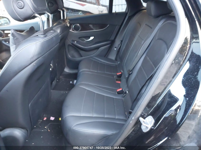 VIN WDC0G4KB8JV075612 2018 MERCEDES-BENZ GLC 300 4MATIC