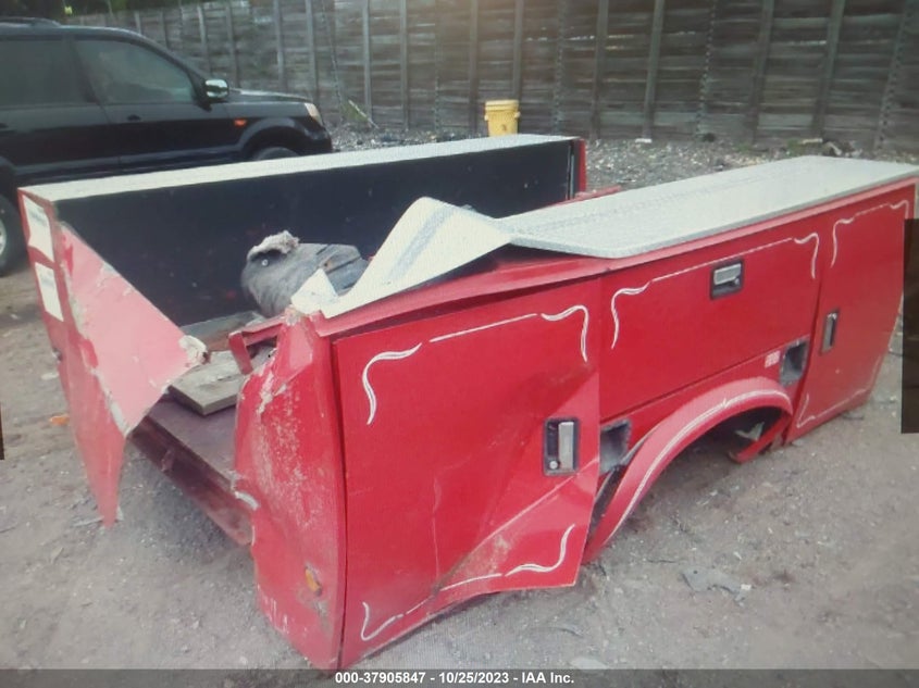 2010 STAHL UTILITY BODY