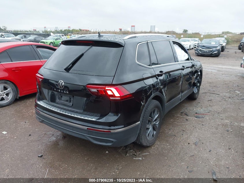 VIN 3VVNB7AX7PM078174 2023 VOLKSWAGEN TIGUAN SE