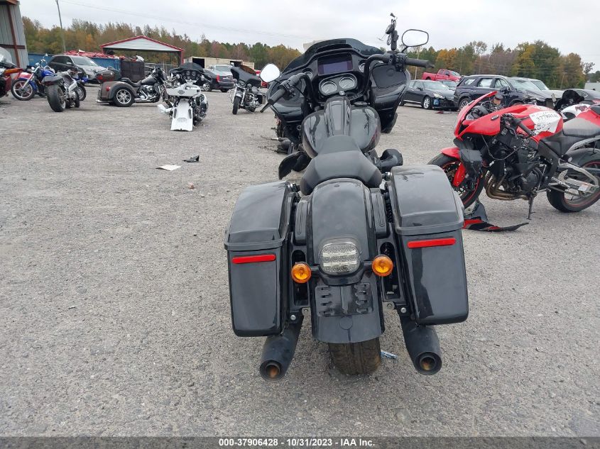 2022 HARLEY-DAVIDSON FLTRXST 1HD1ACL15NB633353