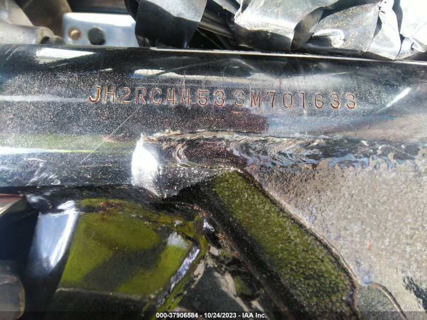 2003 HONDA VT750 DCB JH2RC44533M701633