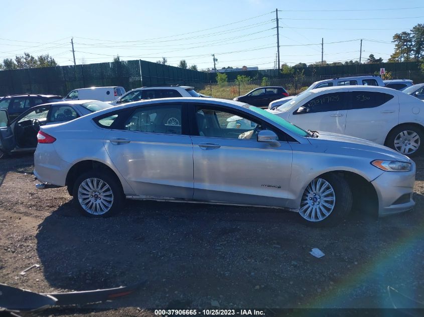 2013 FORD FUSION SE HYBRID - 3FA6P0LU2DR335440