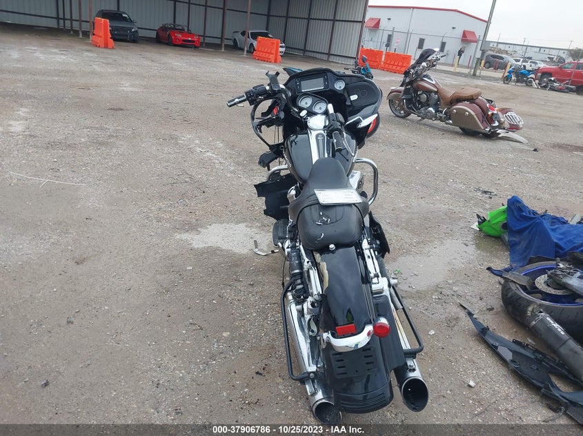 VIN 1HD1KTC16HB636389 2017 HARLEY-DAVIDSON FLTRXS ROAD GLIDE SPECIAL