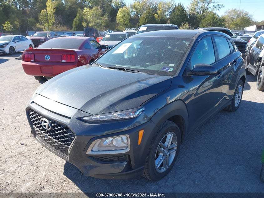 VIN KM8K12AAXMU643166 2021 HYUNDAI KONA SE