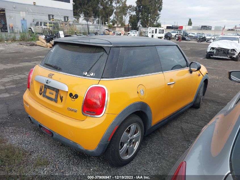 2015 MINI HARDTOP COOPER WMWXM5C54FT940216