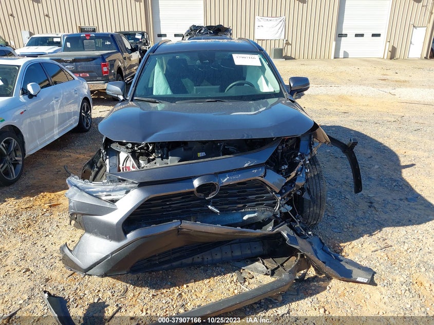 VIN 2T3W1RFV7NC199194 2022 TOYOTA RAV4 XLE/XLE PREMIUM