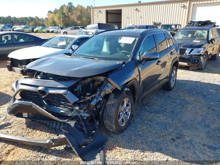 VIN 2T3W1RFV7NC199194 2022 TOYOTA RAV4 XLE/XLE PREMIUM