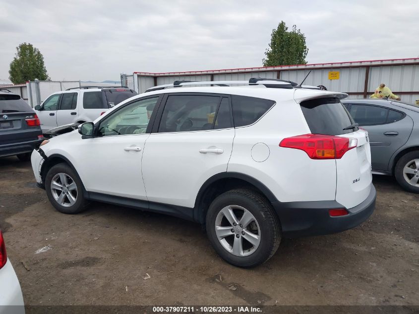 2014 TOYOTA RAV4 XLE - JTMRFREV1ED063106