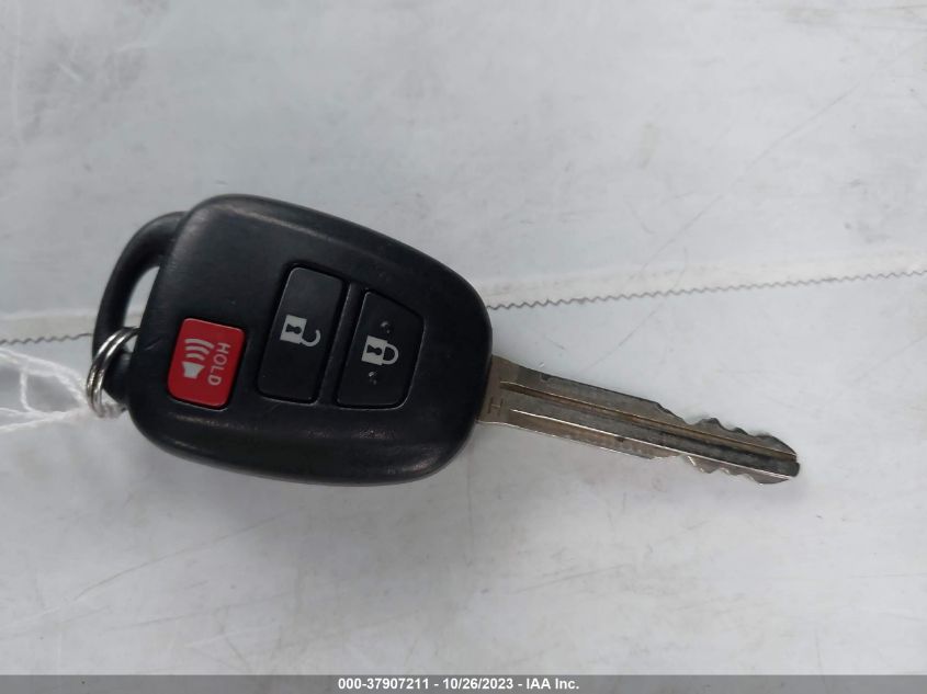 2014 TOYOTA RAV4 XLE - JTMRFREV1ED063106