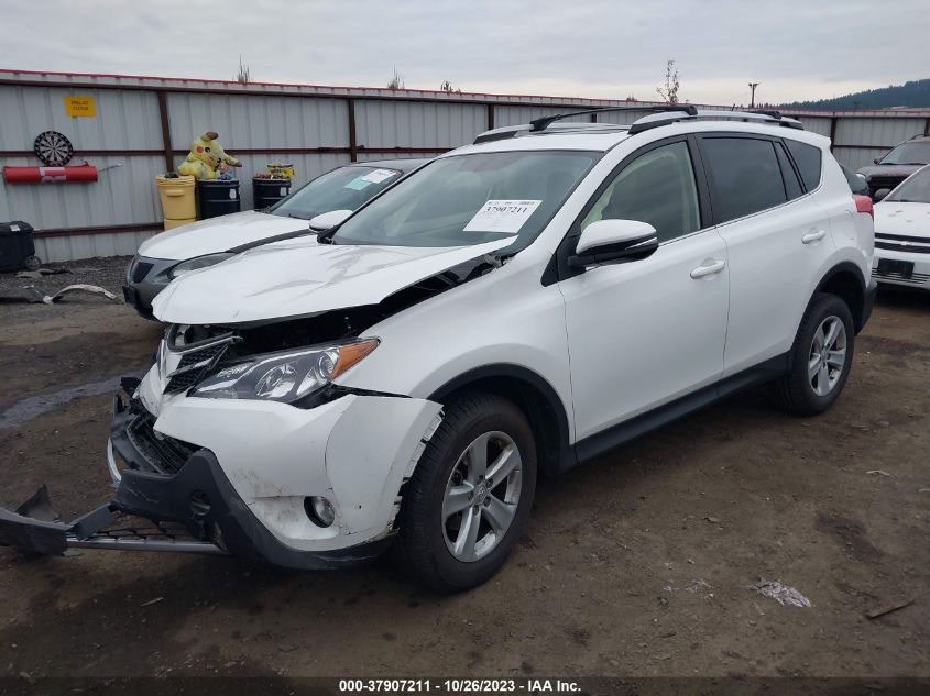 2014 TOYOTA RAV4 XLE - JTMRFREV1ED063106