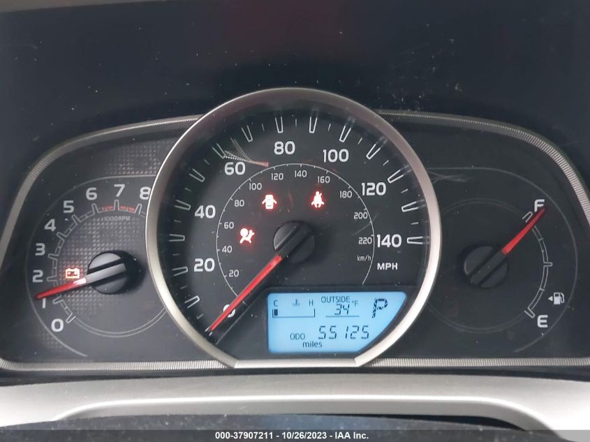 2014 TOYOTA RAV4 XLE - JTMRFREV1ED063106