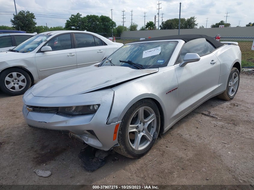 VIN 1G1FB3DX7J0136052 2018 CHEVROLET CAMARO 1LT