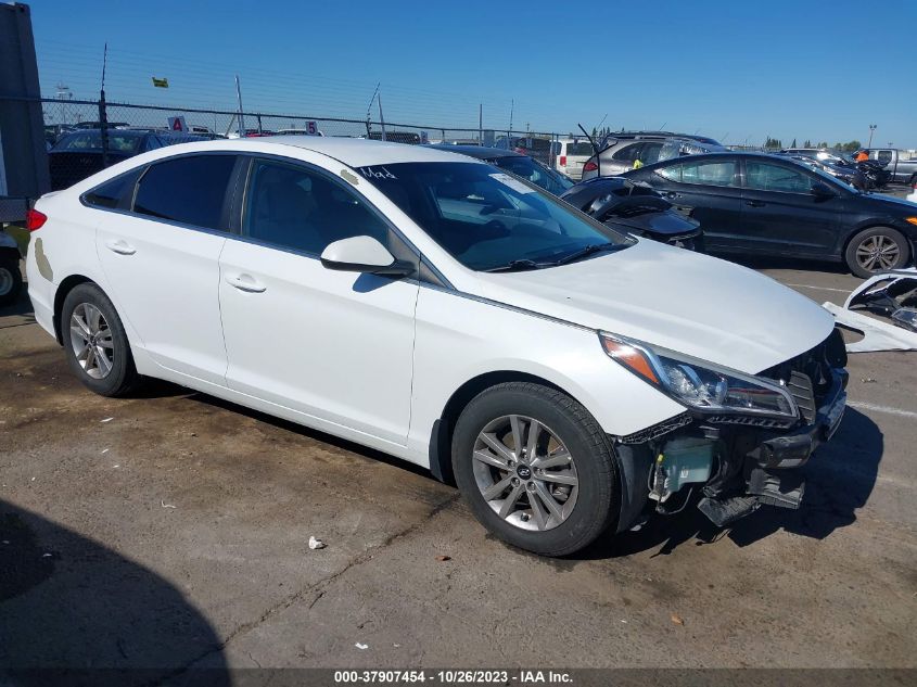 2016 HYUNDAI SONATA 2.4L SE - 5NPE24AF2GH404408