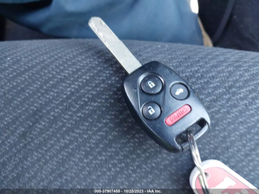 2013 HONDA CIVIC SDN LX 19XFB2E59DE032771