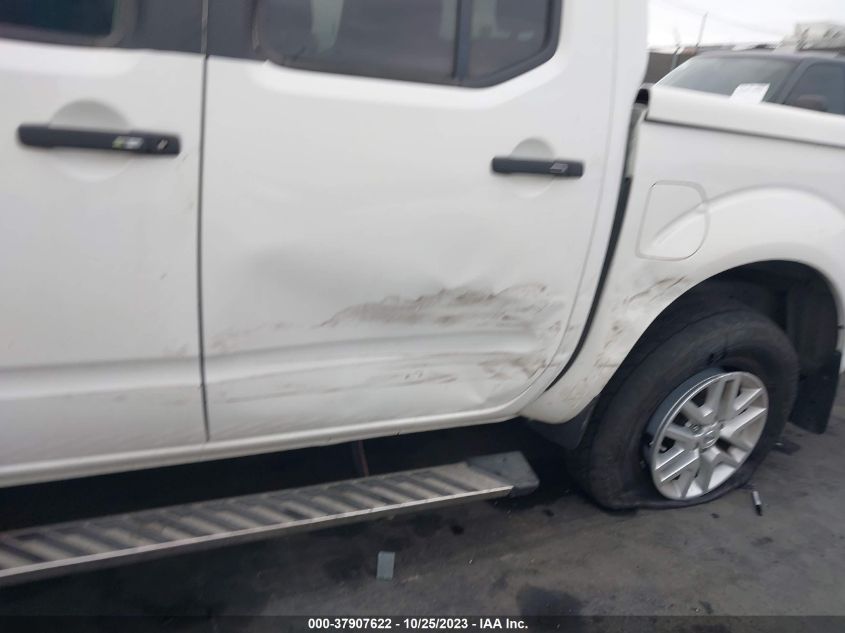 2015 NISSAN FRONTIER S/SV/DESERT RUNNER/SL - 1N6AD0ER0FN716924