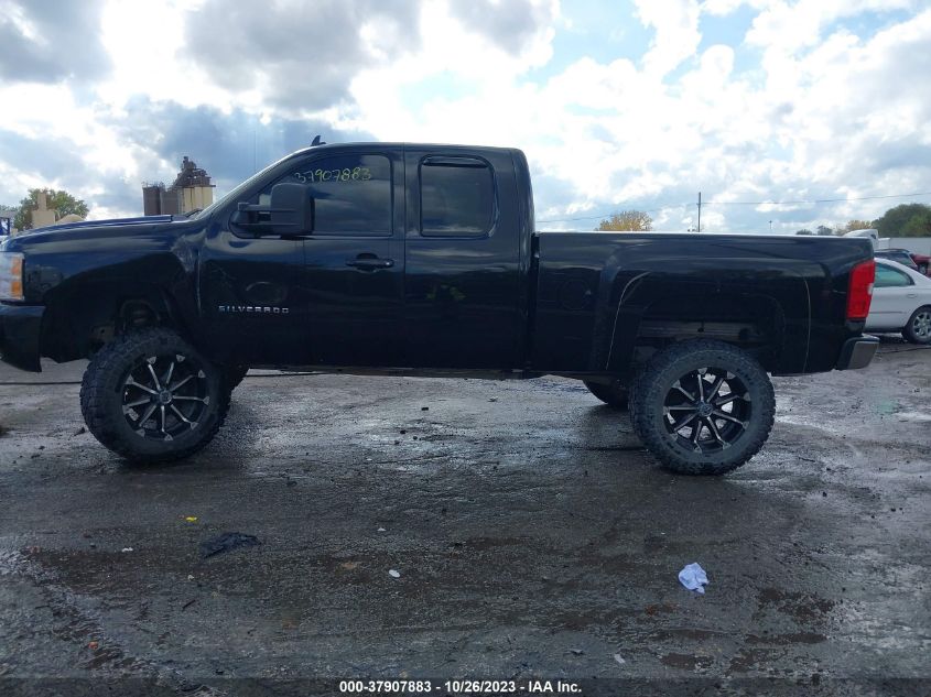 2013 CHEVROLET SILVERADO 1500 LT - 1GCRKSE78DZ113280